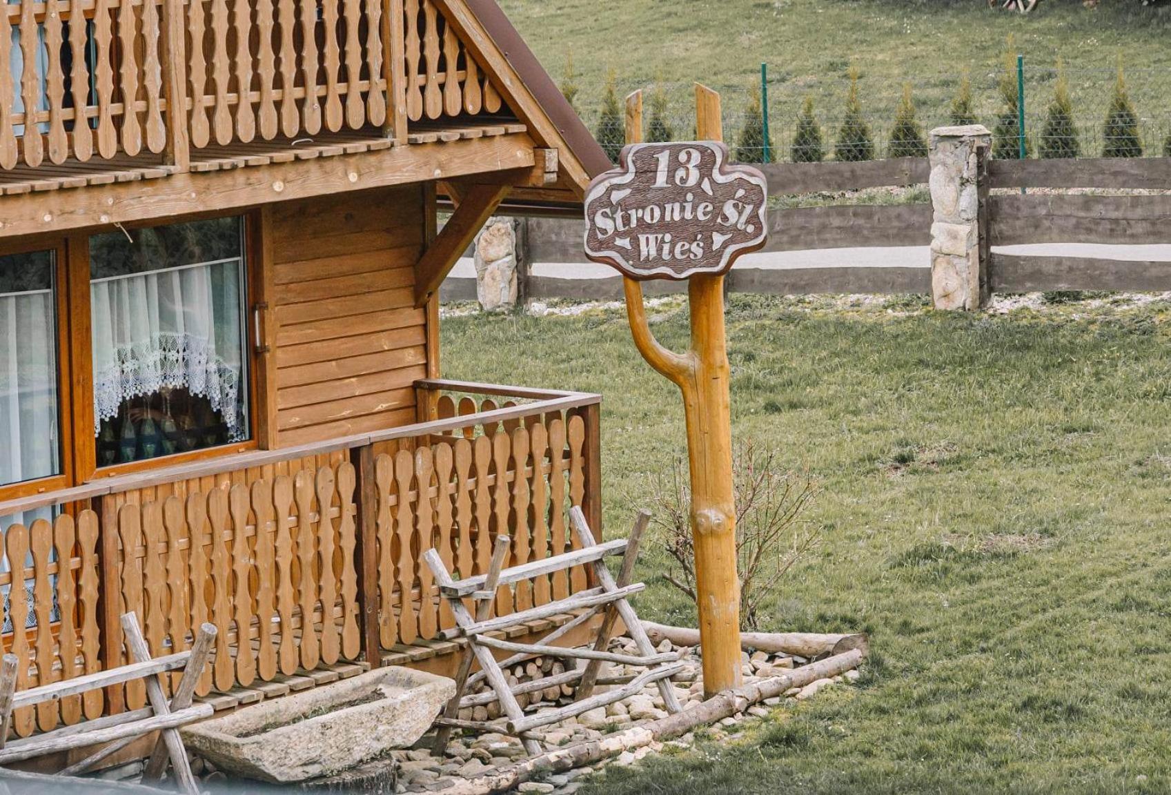 Gorskie Chatki Krysi I Piotrka Bursztynowy Stronie Slaskie Exterior photo